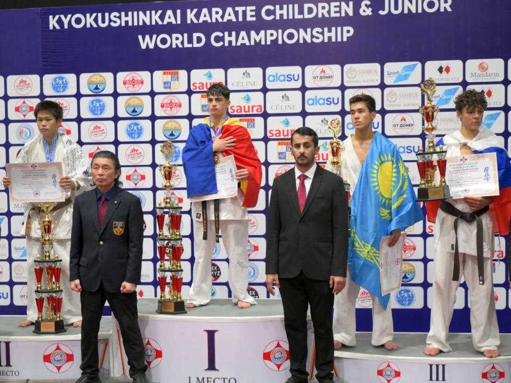 Albert Pănuță la Campionatul Mondial de karate kyokushin Albert Pănuță la Campionatul Mondial de karate kyokushin