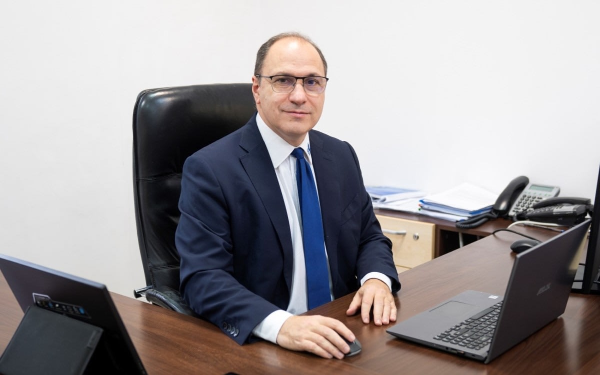 Dimian afirmă că sprijinul pentru bursele sociale nu va fi redus în vacanță