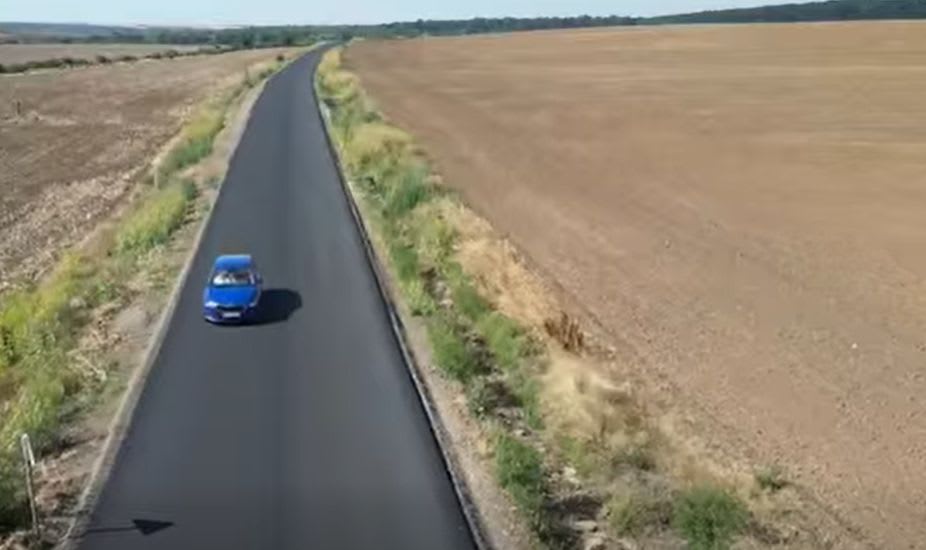 Lucrări de asfaltare pe drumul județean din Timiș