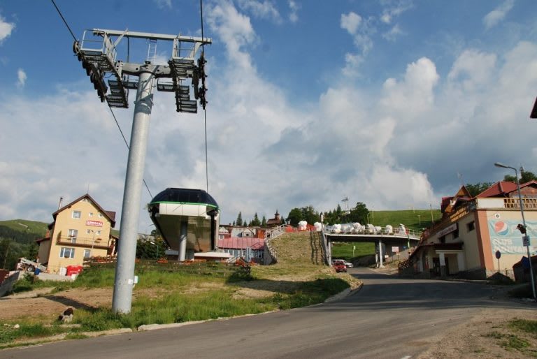Două oferte depuse pentru un hotel de aproape 10 milioane de euro în Stațiunea Straja din Lupeni