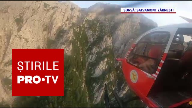 Doi turiști au fost salvați cu elicopterul din Piatra Craiului după ce au rămas blocați