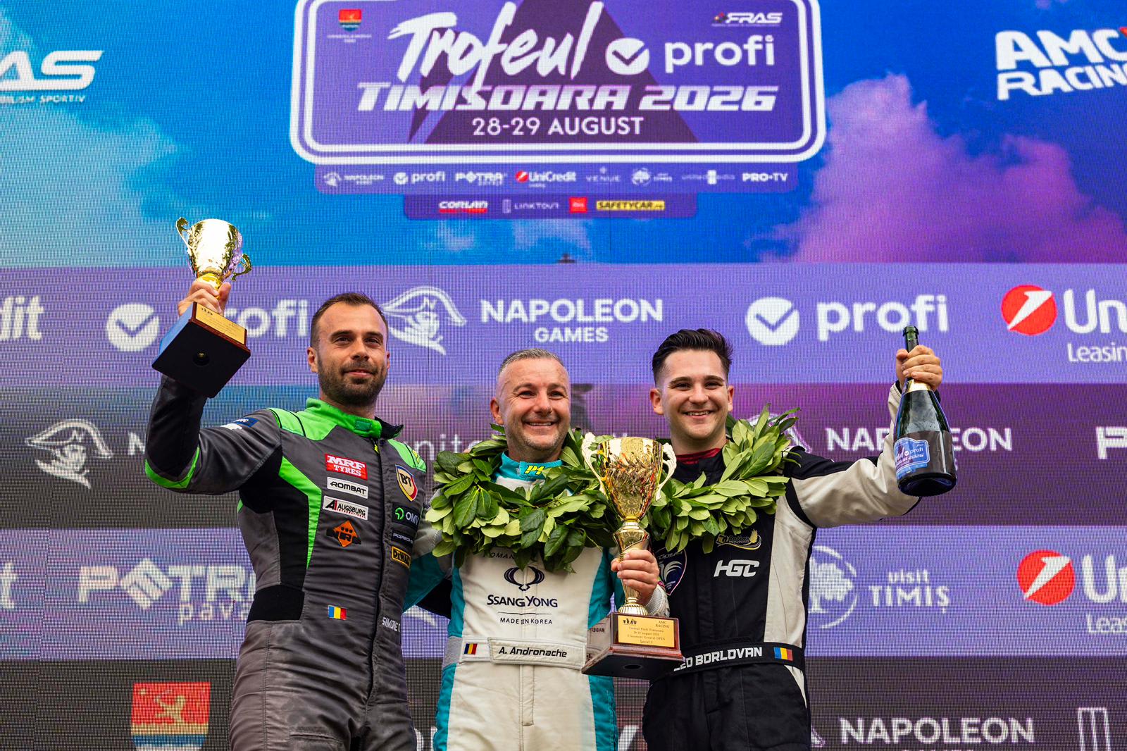 Aurelian Andronache câștigând cursa de rally în centrul Timișoarei