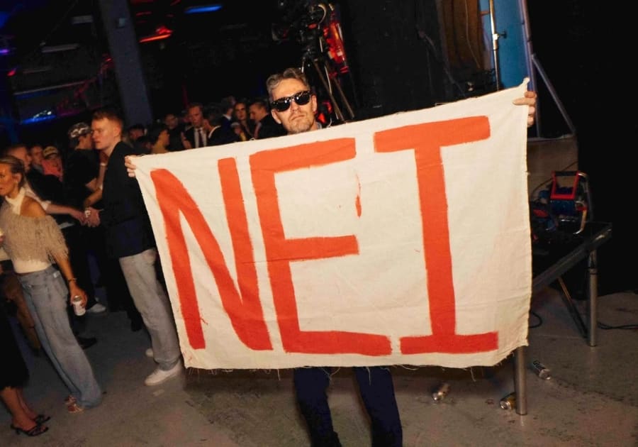 Islandezi la vot pentru referendum