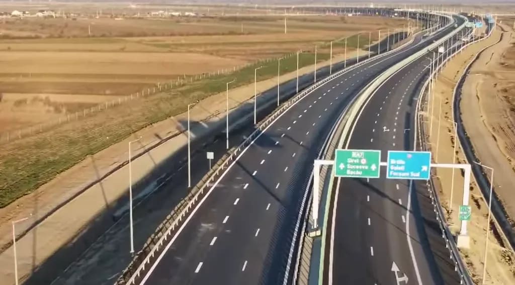 Autostrada Moldovei în construcție, șantiere și echipe de muncitori
