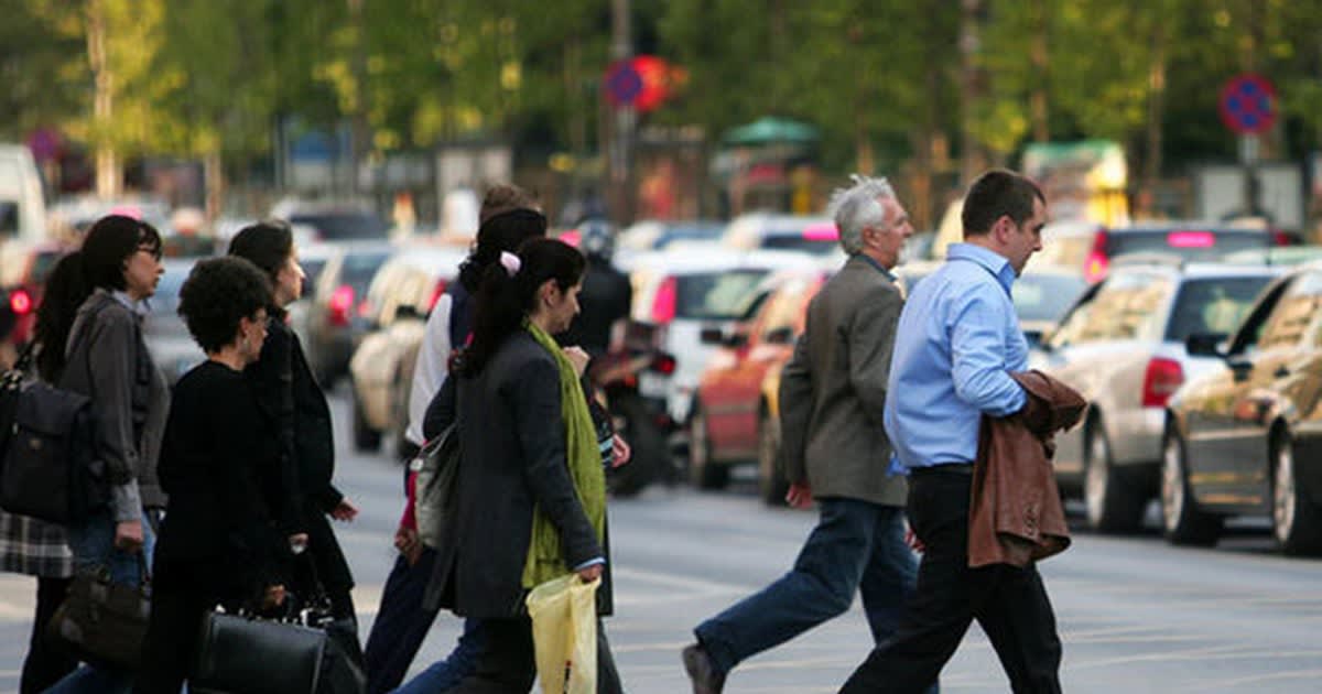 Sondaj CURS: 73% dintre bucureșteni consideră că România merge într-o direcție greșită