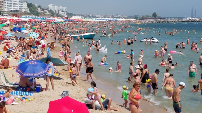 Harta meteorologică Dobrogea, vreme caldă și ploi