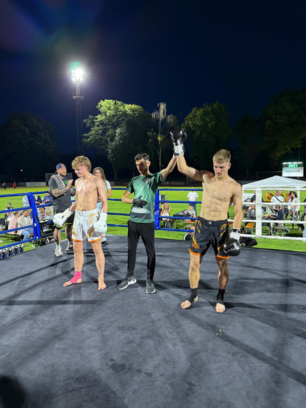 Valeriu Pintilie, „The Lion”, a debutat cu succes în gala Siam Superleague la Viena