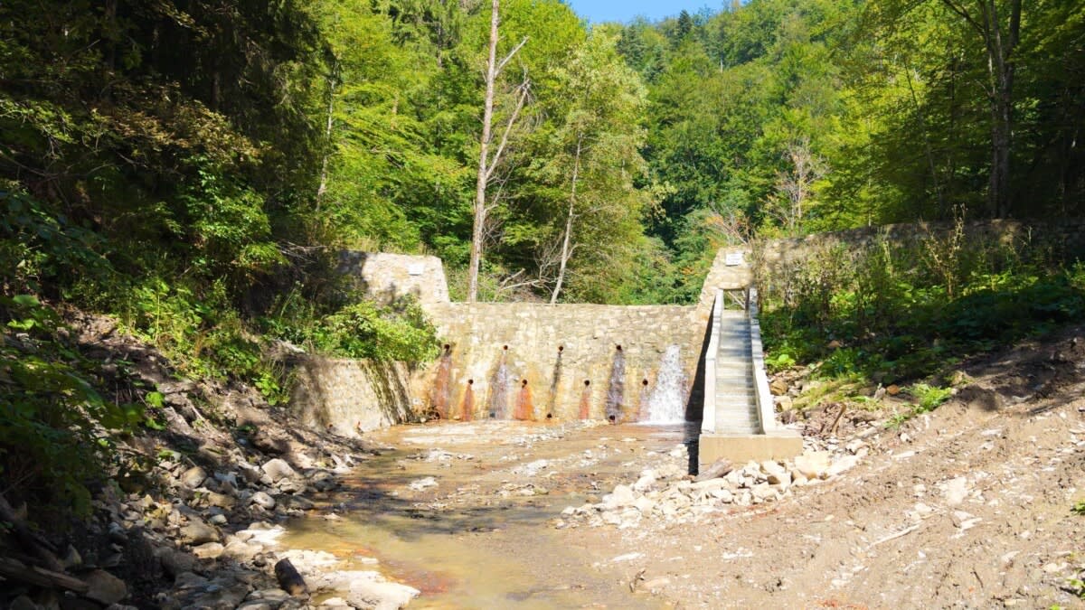Romsilva finalizează lucrările PNRR pentru reducerea riscului de inundații în Suceava