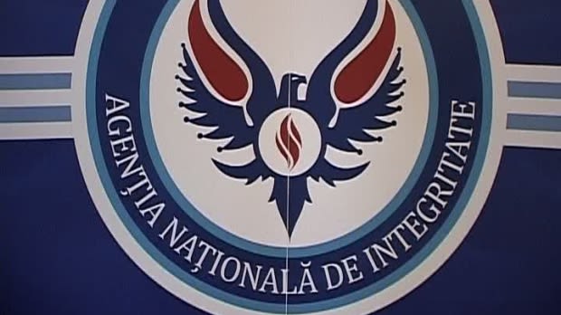 Funcționari publici în timpul unei ședințe administrative