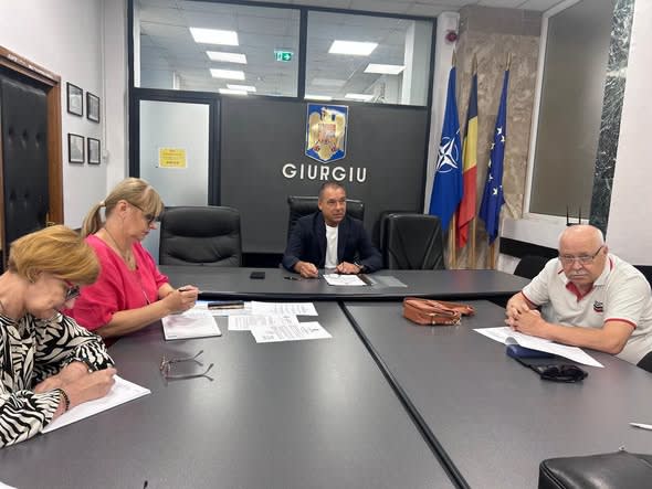 Prefectul Ion Ghimpețeanu a confirmat un focar de pestă porcină în Hulubești, comuna Călugăreni