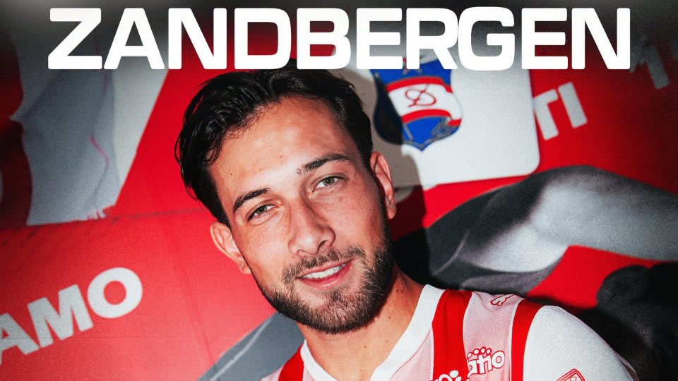 Jucător de fotbal olandez Dean Zandbergen în tricoul echipei Dinamo Jucător de fotbal olandez Dean Zandbergen în tricoul echipei Dinamo