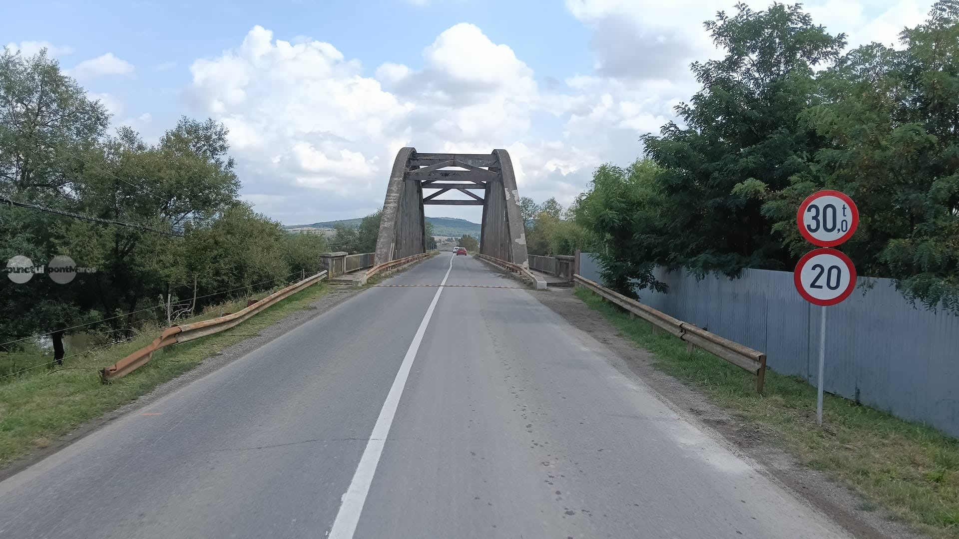 pod peste râul Mureș, restricții de circulație, semnalizare rutieră pod peste râul Mureș, restricții de circulație, semnalizare rutieră