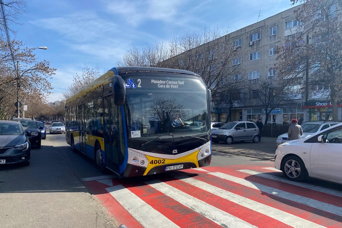 Elevi și studenți cu legitimații de transport în Ploiești Elevi și studenți cu legitimații de transport în Ploiești