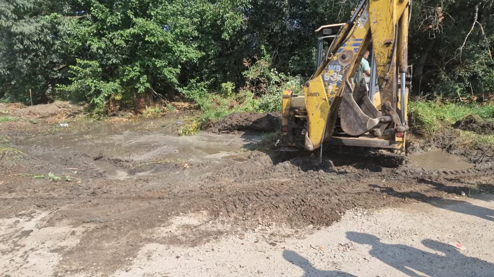 reparații la coloana de apă în zona Dunapref Giurgiu reparații la coloana de apă în zona Dunapref Giurgiu