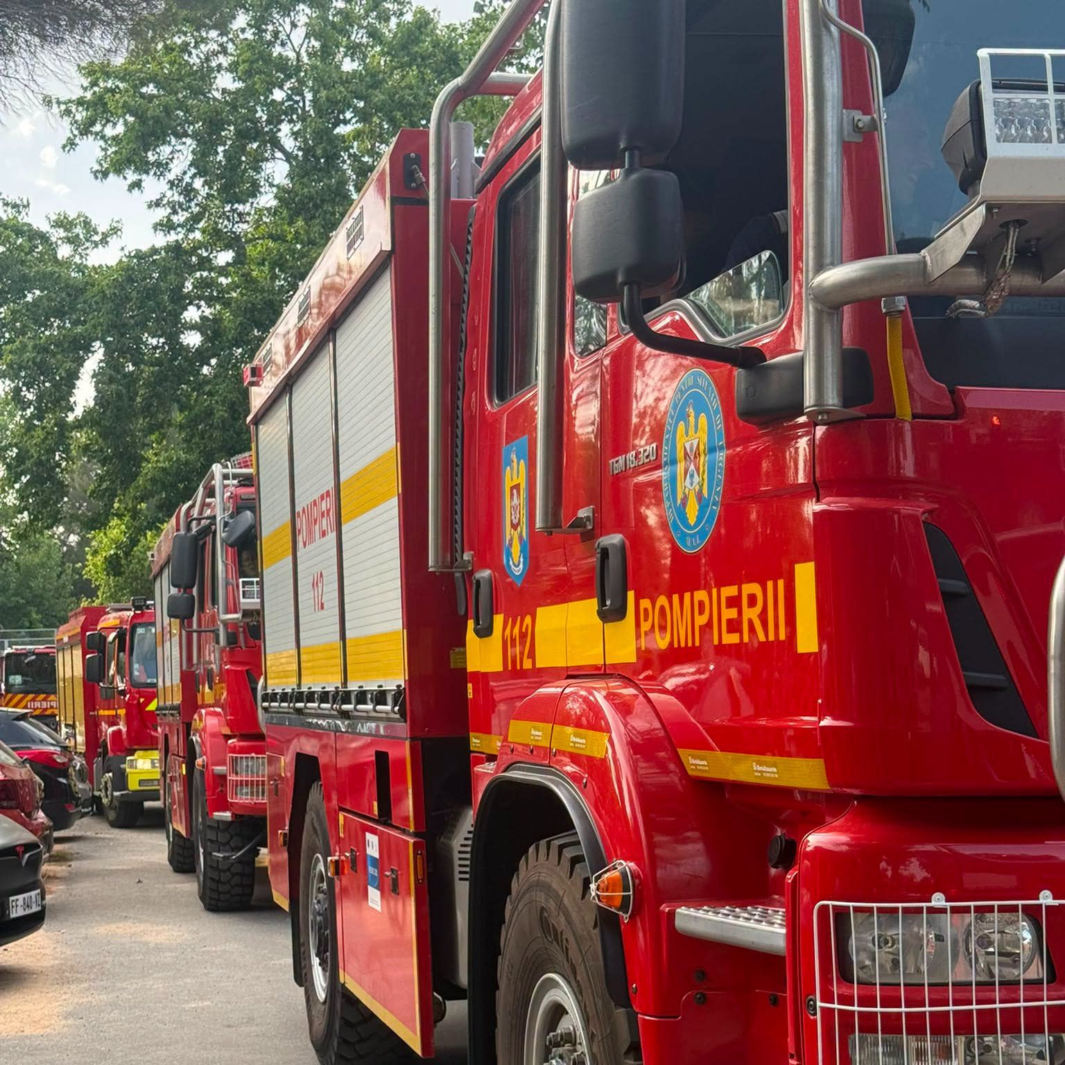 Incendiu puternic la o hală din Luduș cu deșeuri plastice, emis RO-Alert