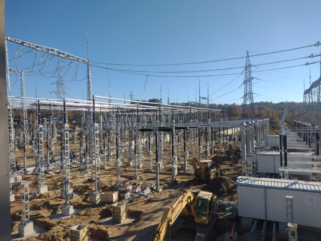 Transelectrica primește 67 milioane euro pentru digitalizarea și extinderea rețelei electrice din România