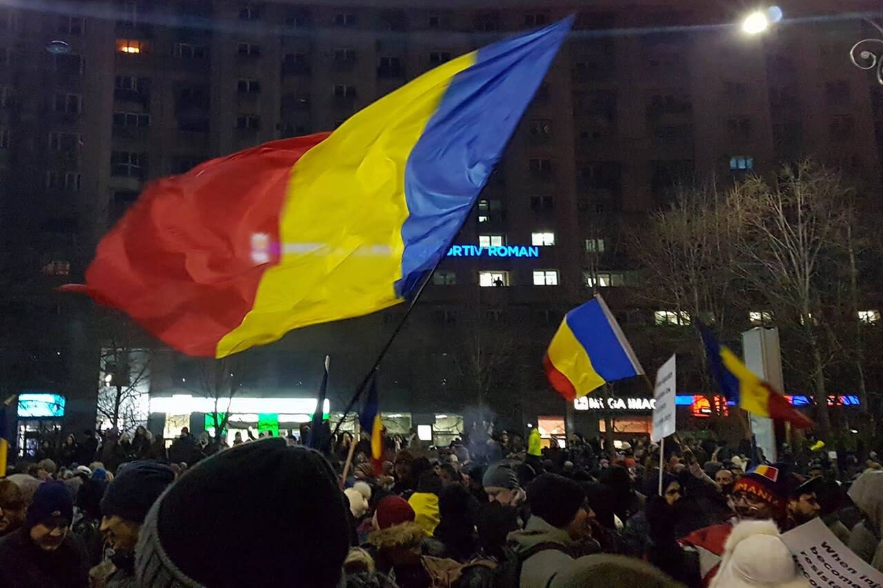 Un incendiu în Mura Mică: o femeie a suferit arsuri în urma incendiului