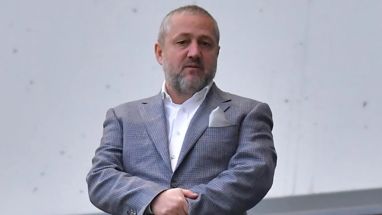 Gabriel Popoviciu, om de afaceri român, în contextul negocierilor cu Universitatea Craiova Gabriel Popoviciu, om de afaceri român, în contextul negocierilor cu Universitatea Craiova