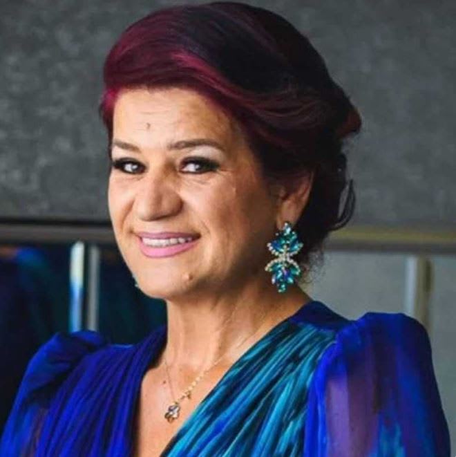 clădire școală în reabilitare, elevi în clasă clădire școală în reabilitare, elevi în clasă