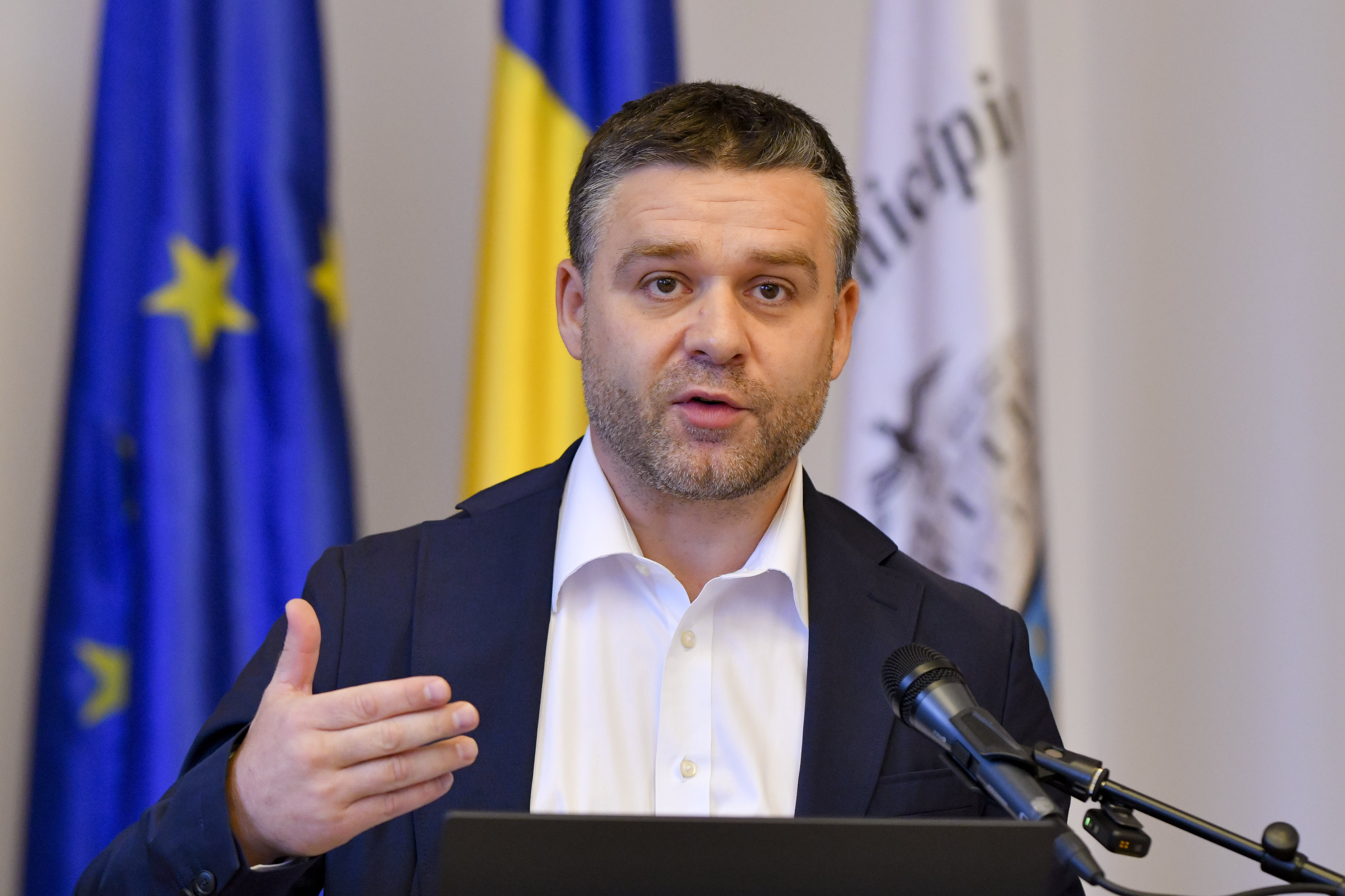Ciprian Ciucu solicită un Guvern cu puteri depline: Consultări la Cotroceni, săptămâna viitoare Ciprian Ciucu solicită un Guvern cu puteri depline: Consultări la Cotroceni, săptămâna viitoare