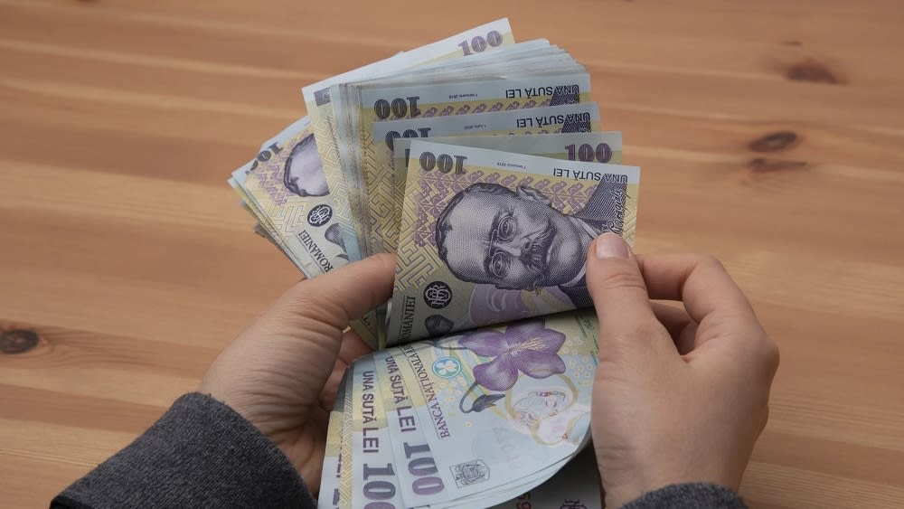 bani și diplome pentru elevi performanți bani și diplome pentru elevi performanți