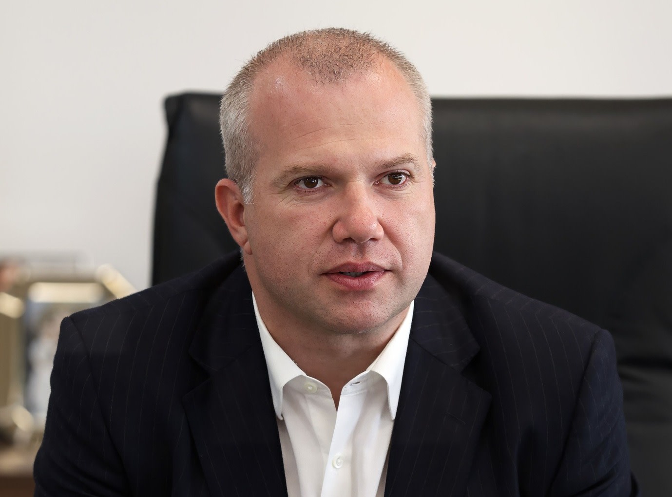Ionuț Pucheanu compară politica economică a lui Bolojan cu cea a lui Ceaușescu