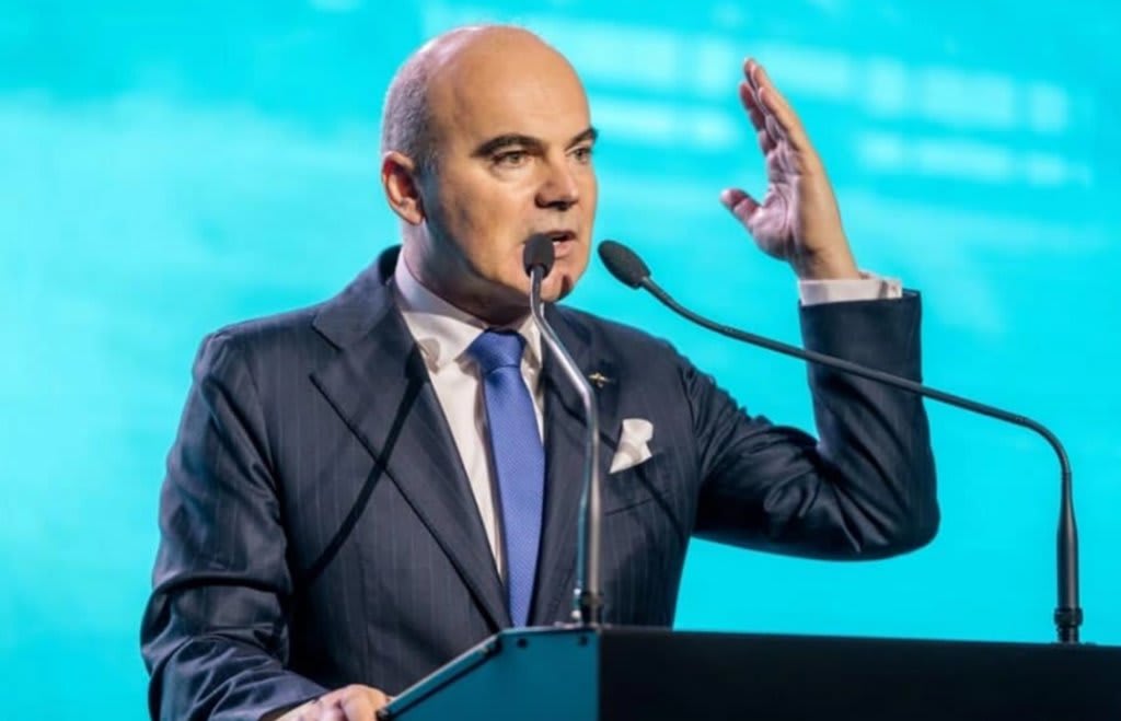 Rareș Bogdan a atacat dur Bolojan în scandalul IȘJ Cluj legat de participarea elevilor la slujbă