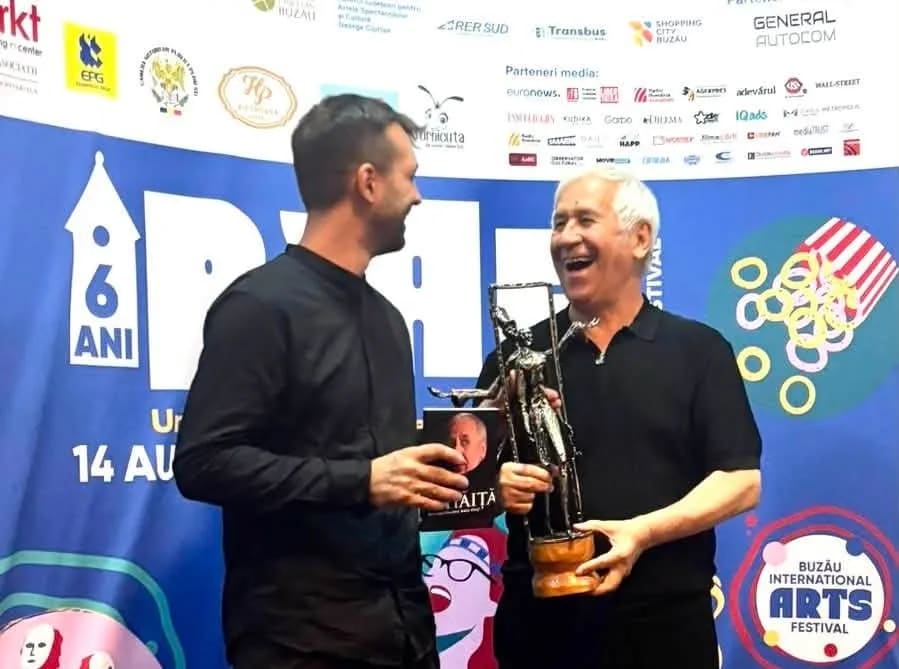 Trofeul BIAF 2026, realizat de Răzvan Ghiță, ajunge la George Mihăiță