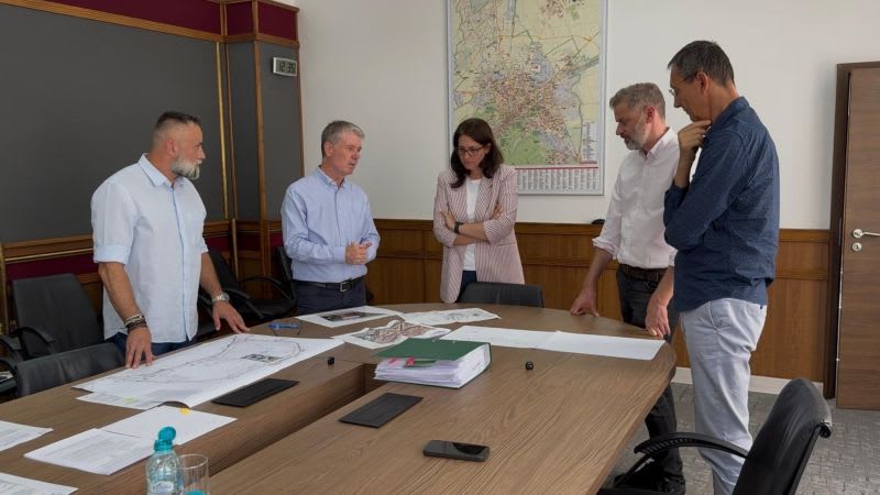 Primăria Brașov a stabilit pașii pentru reorganizarea parcărilor din centru