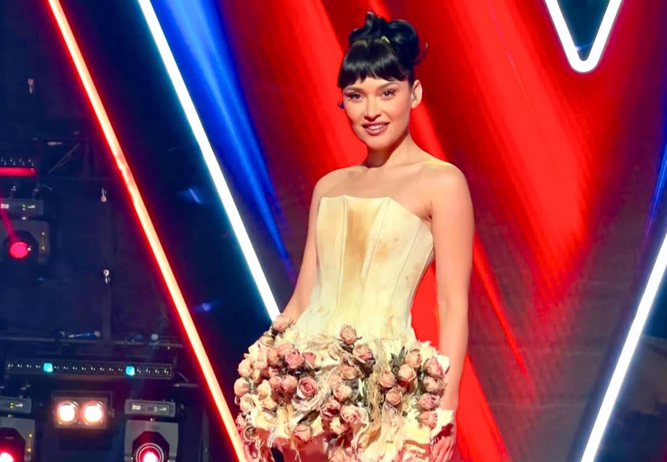 Irina Rimes în timpul emisiunii Vocea României