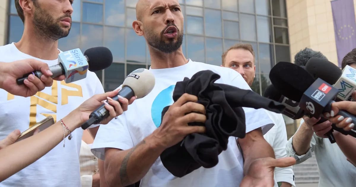 Frații Tate, trimiși în judecată de DIICOT pentru trafic de minori și spălare de bani