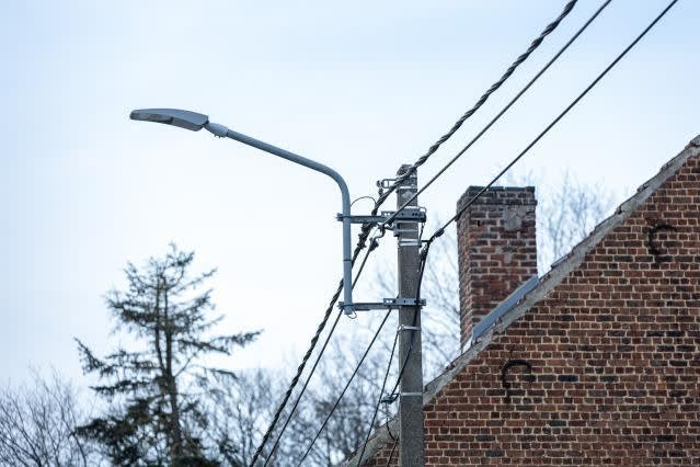 România înregistrează cea mai mare creștere a prețurilor la energie electrică pentru non-casnici în UE în a doua jumătate a anului 2025