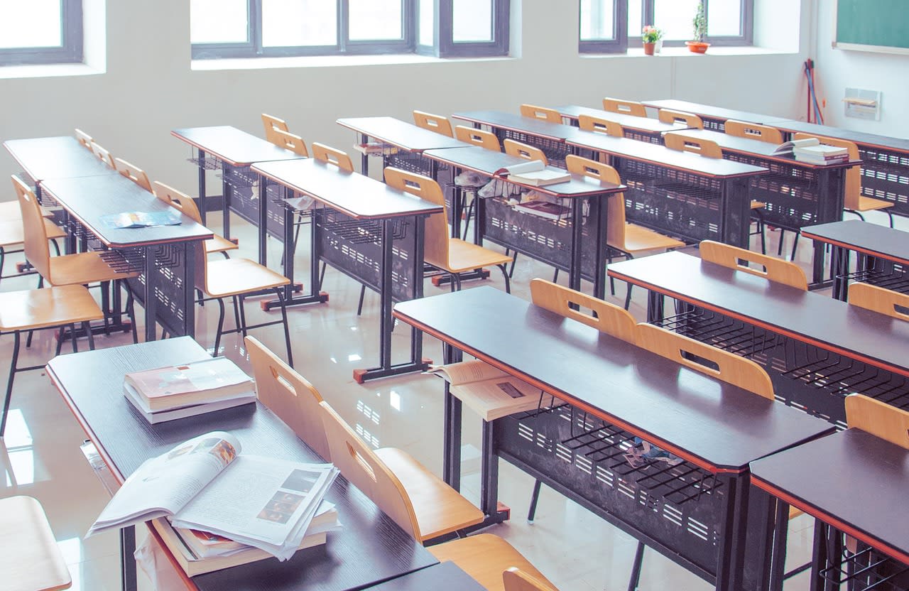 Anul școlar 2026–2027 începe în Caraș-Severin cu peste 37.700 de elevi și 18 relocări de clase