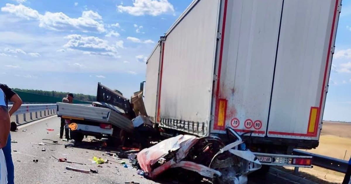 accident rutier pe Drumul Expres Craiova - Pitești, impact între vehicule accident rutier pe Drumul Expres Craiova - Pitești, impact între vehicule