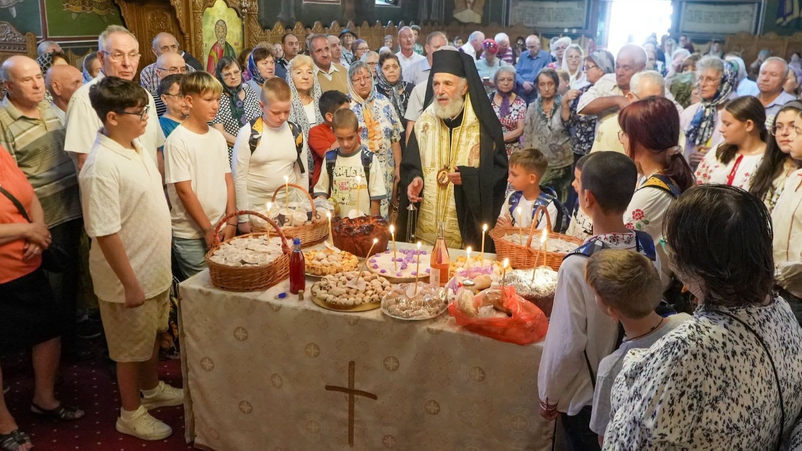 Sfântul Antim al Nicomidiei a fost cinstit la Galați în cadrul slujbei din Parohia sa