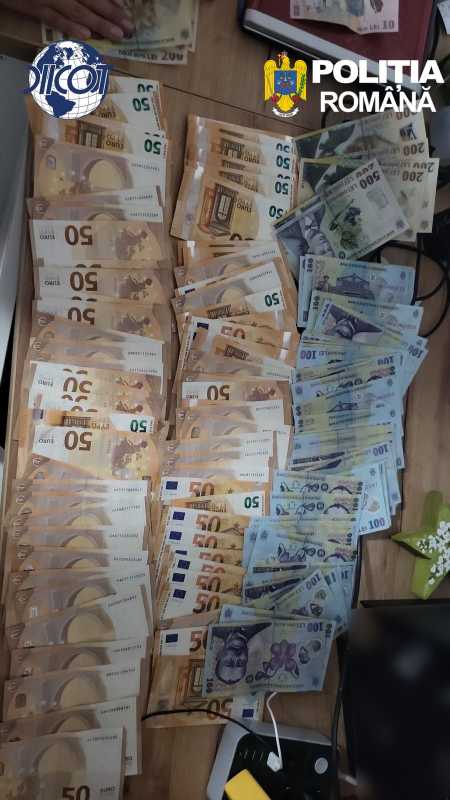 percheziții poliție în locuințe și birouri percheziții poliție în locuințe și birouri