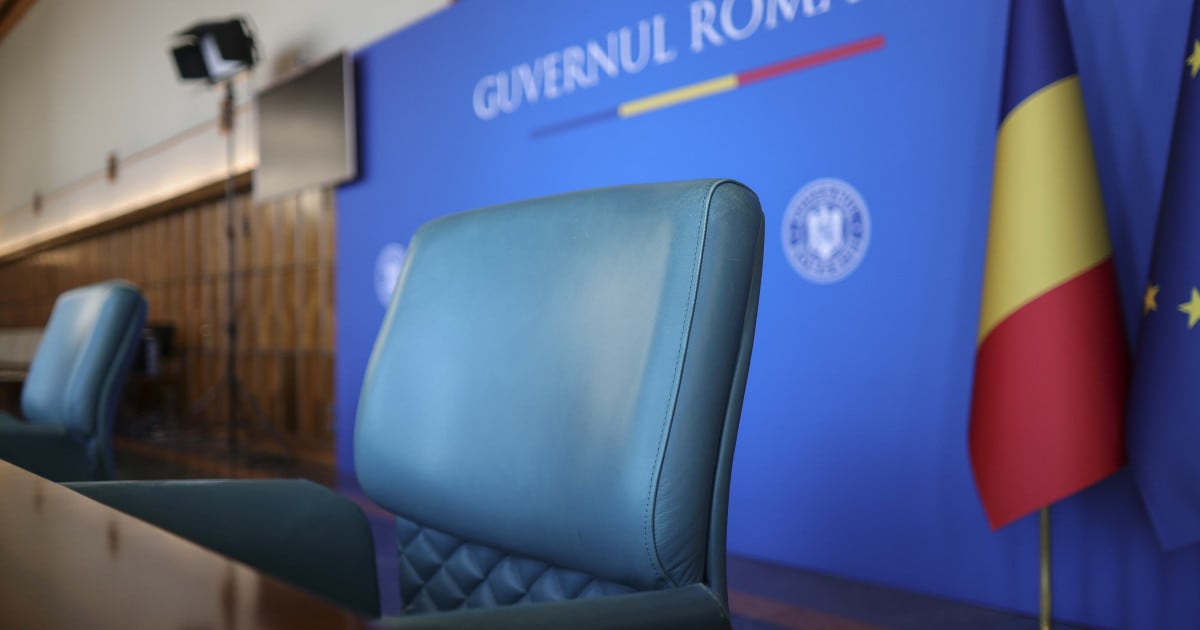 sală parlament, dezbatere politică, situație guvernamentală sală parlament, dezbatere politică, situație guvernamentală