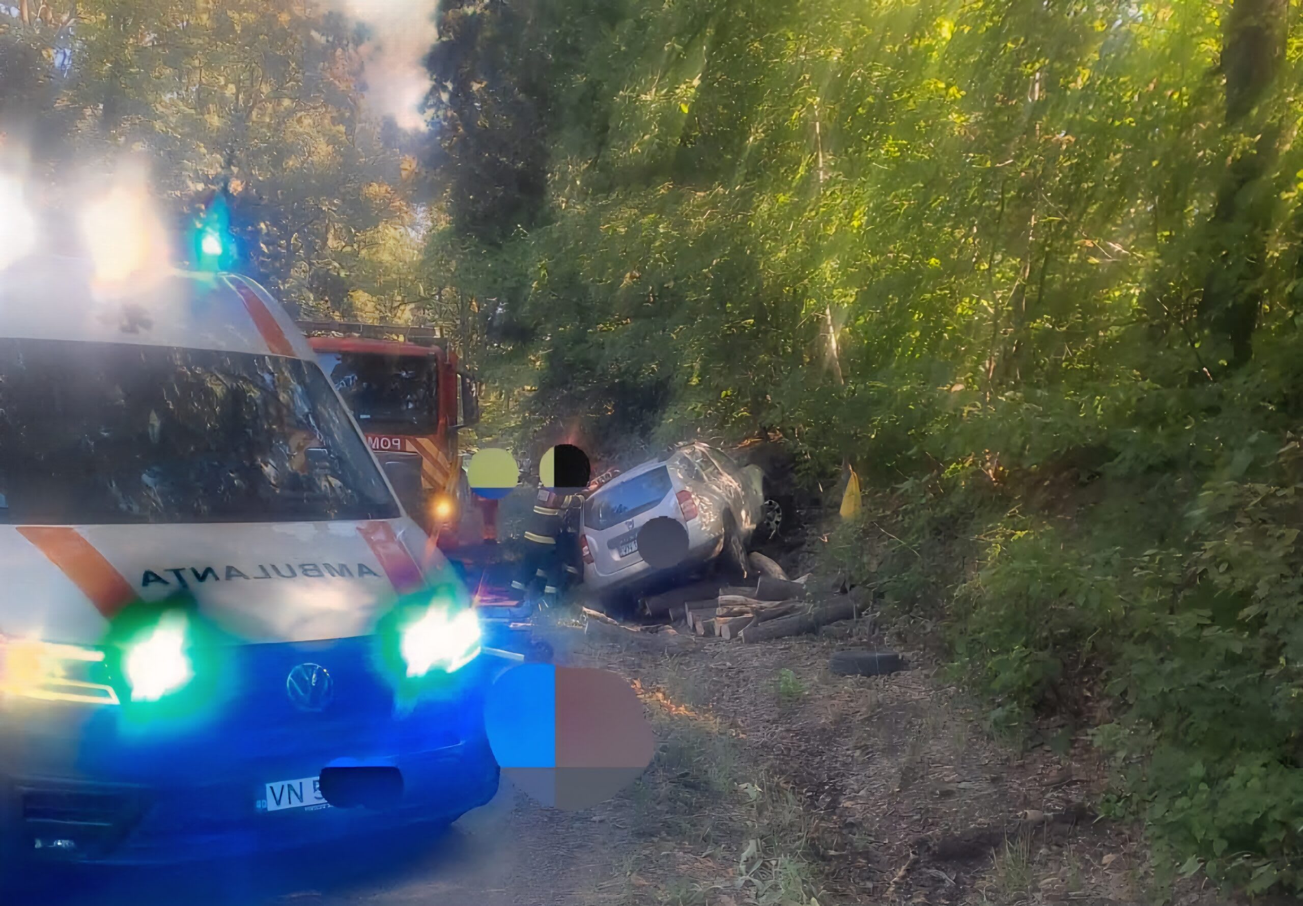 mașină impact cu atelaj hipo, accident rutier Vrancea mașină impact cu atelaj hipo, accident rutier Vrancea