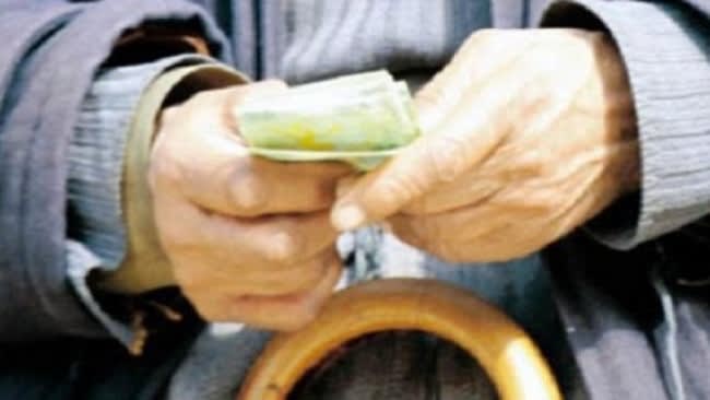 România în două viteze: pensii de peste 4.000 de lei în Capitală, dar salarii mici în fostele județe industriale