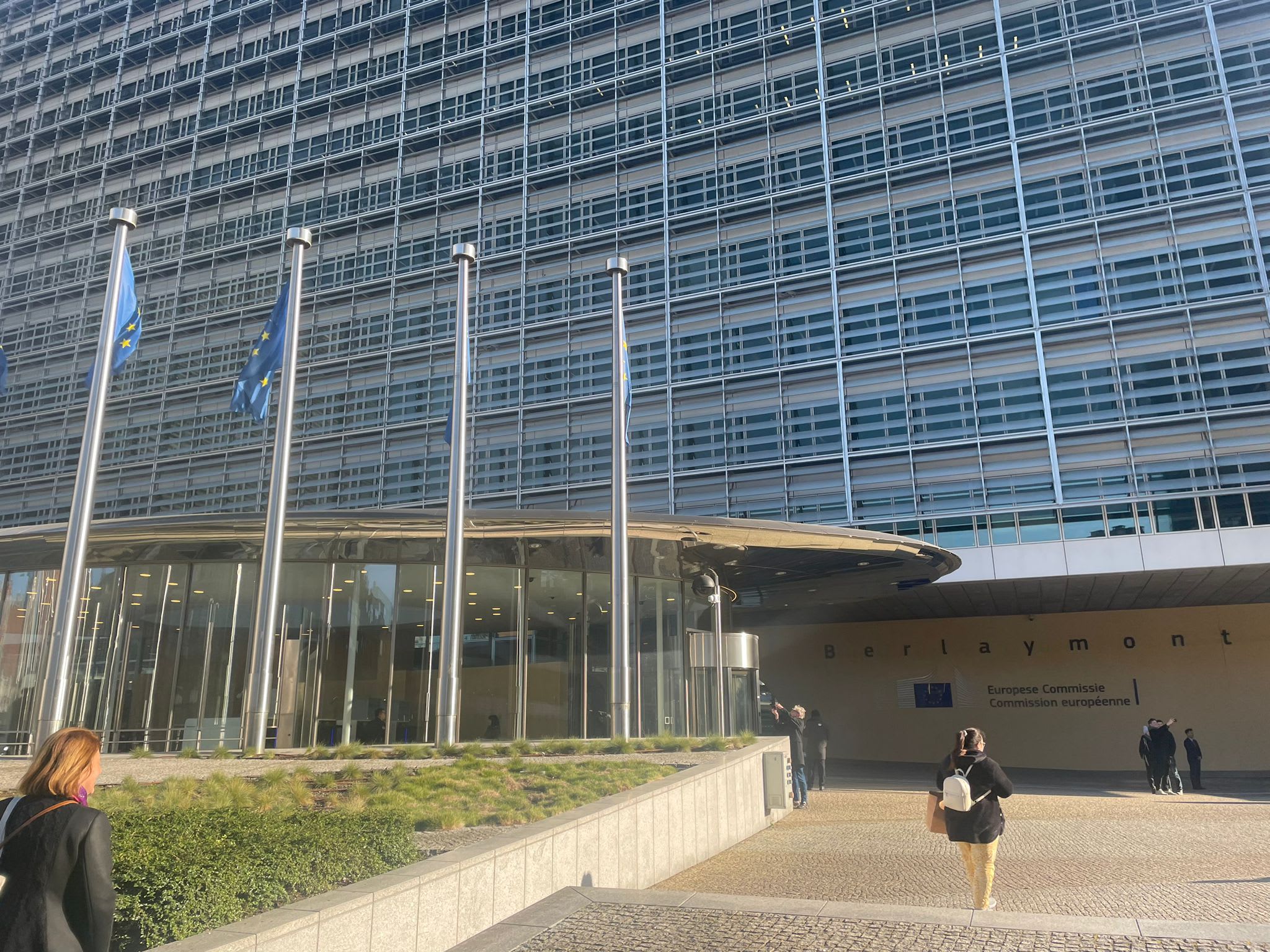 discuție despre securitatea europeană, lideri militari și politicieni discuție despre securitatea europeană, lideri militari și politicieni