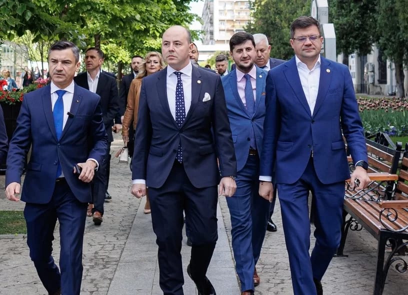 Chirica și Muraru, de la «construim împreună» la «labă tristă» în politica ieșeană