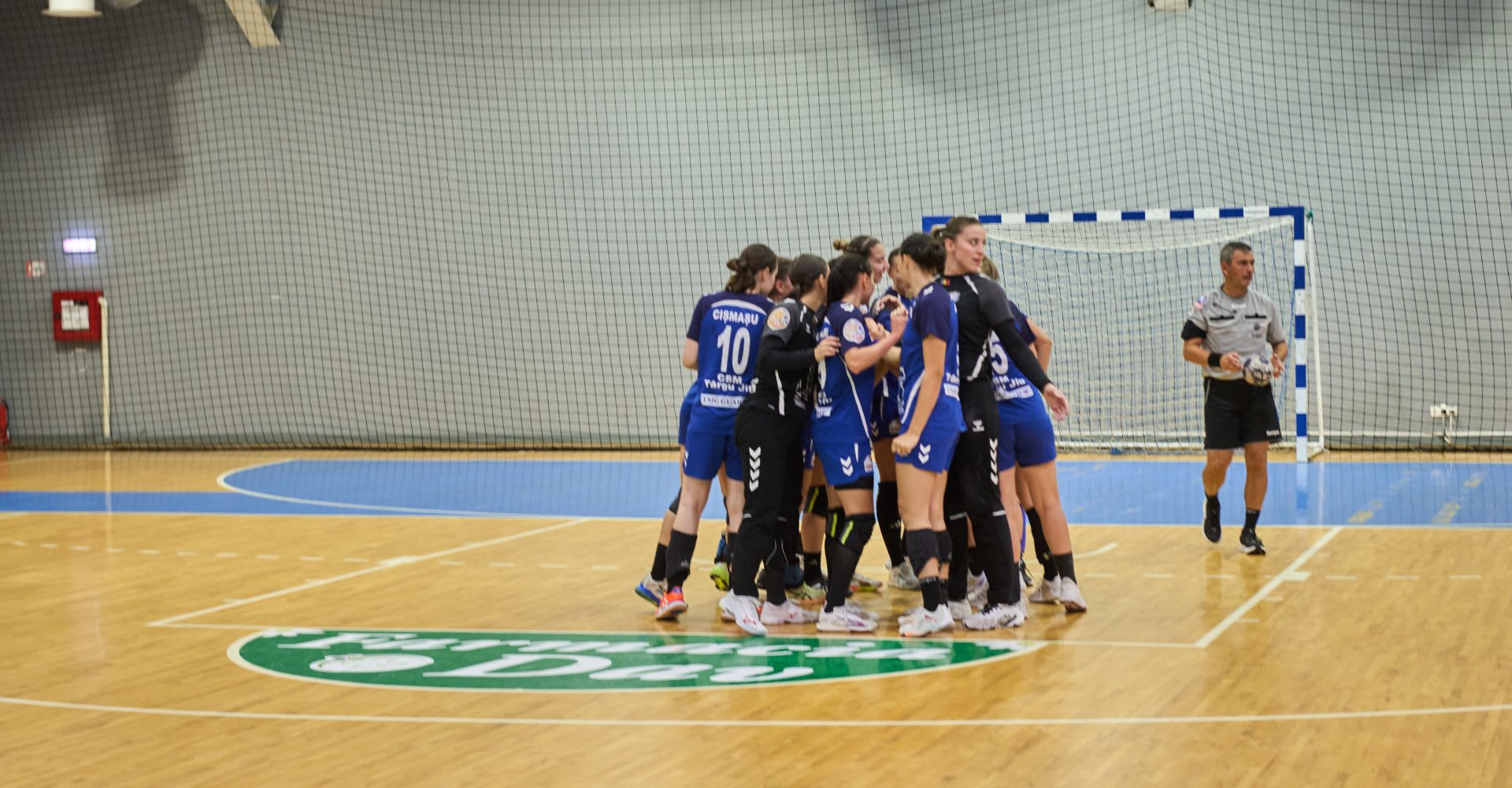 meci de handbal între Dunărea Brăila și CSM Târgu Jiu meci de handbal între Dunărea Brăila și CSM Târgu Jiu