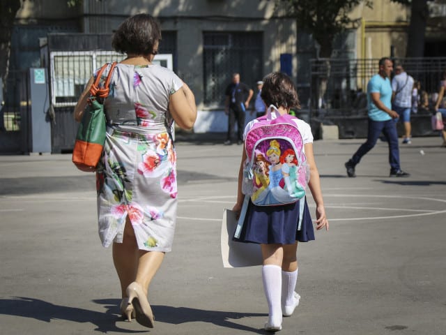 Anul școlar 2026-2027 începe cu bilanțul investițiilor din PNRR în educație