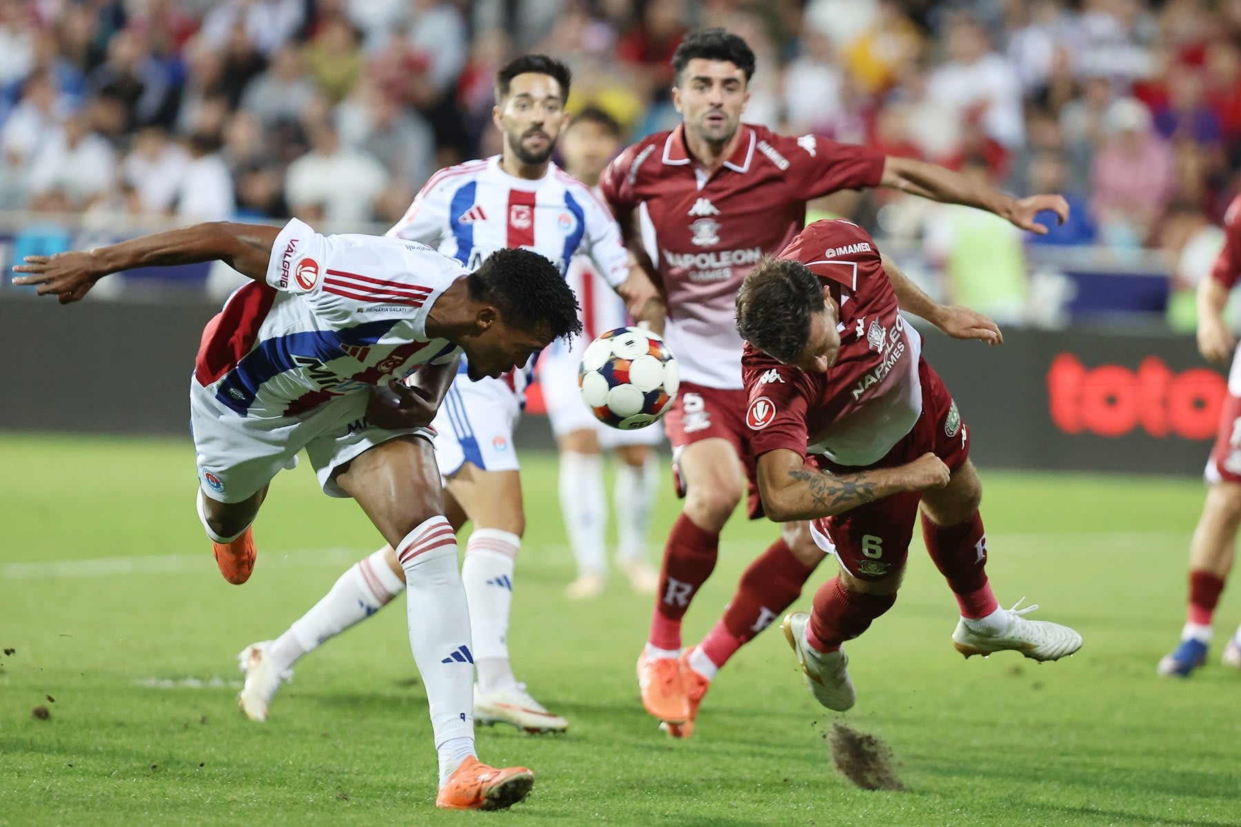 Antrenorul Stjepan Tomas, ofertat să plece de la Oțelul Galați: „Vreau să fac lucruri bune” + Paul Iacob: „Câștigam cu Rapid dacă rămâneam 11 la 11!”