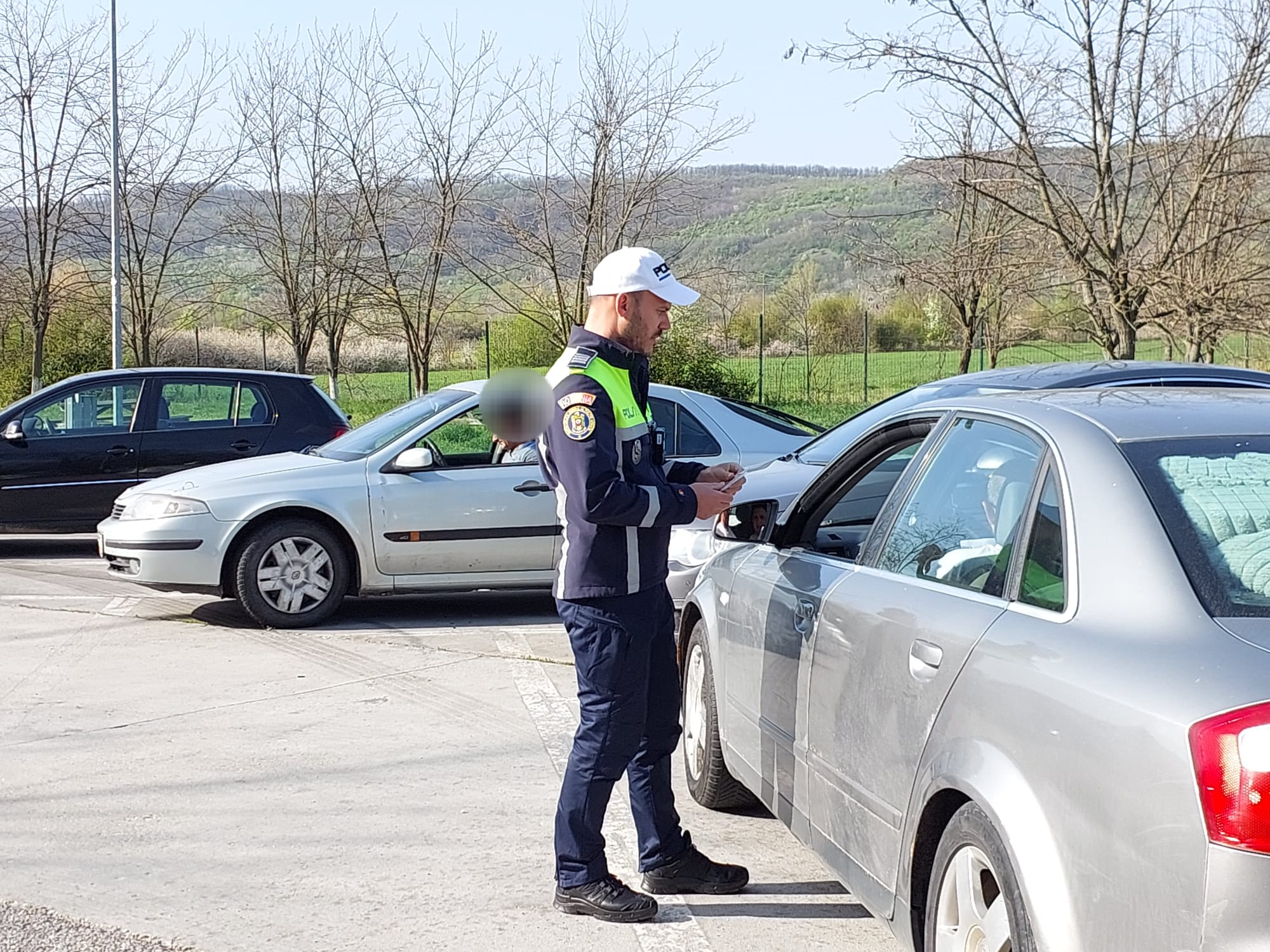 Peste 100.000 de lei în amenzi, după acțiunile polițiștilor mehedințeni din weekend. 30 de șoferi au rămas fără permis