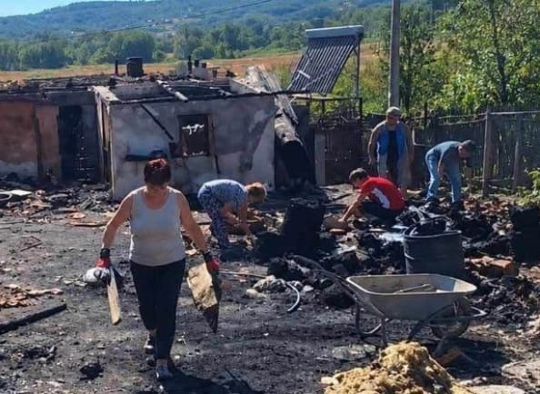 Un incendiu din satul Cârciu a distrus complet locuința familiei Bîrsilă
