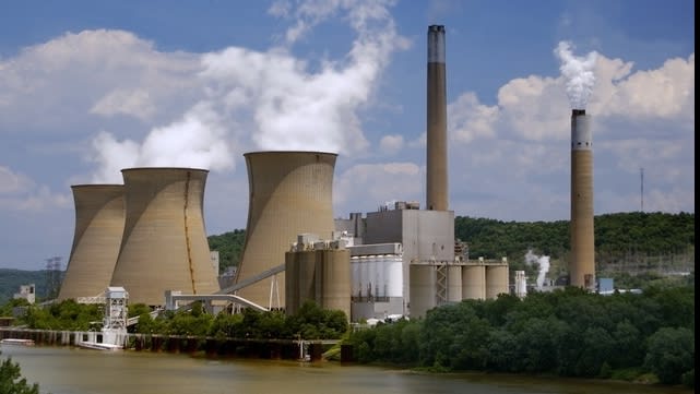 reactor nuclear Cernavodă în funcționare, imagine industrială reactor nuclear Cernavodă în funcționare, imagine industrială