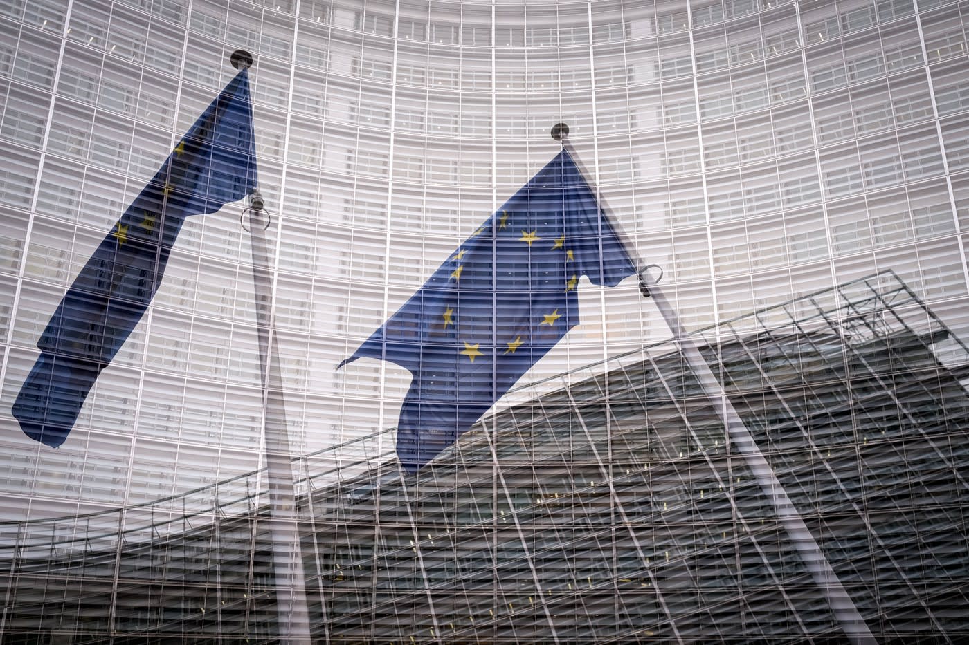 Bruxelles-ul propune prioritizarea produselor europene în achizițiile publice pentru a contracara China