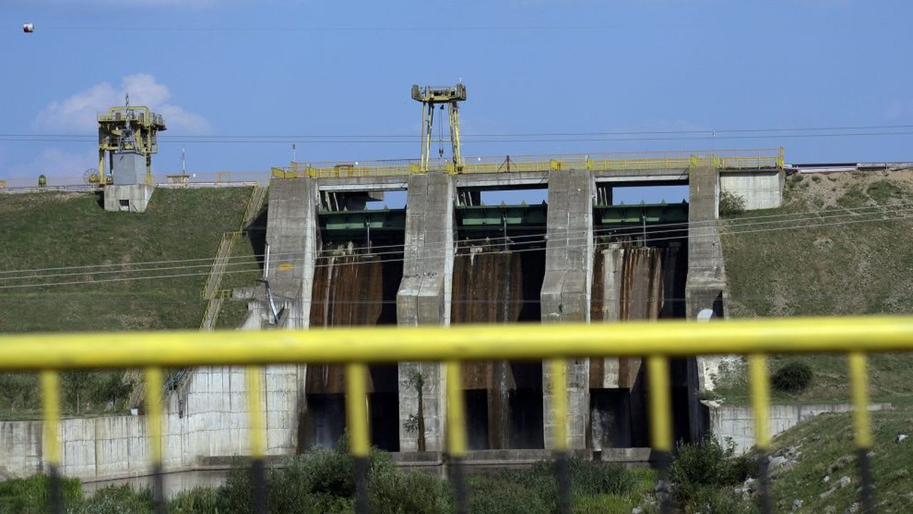 hidrocentrale în construcție, râul Jiu, Gorj hidrocentrale în construcție, râul Jiu, Gorj
