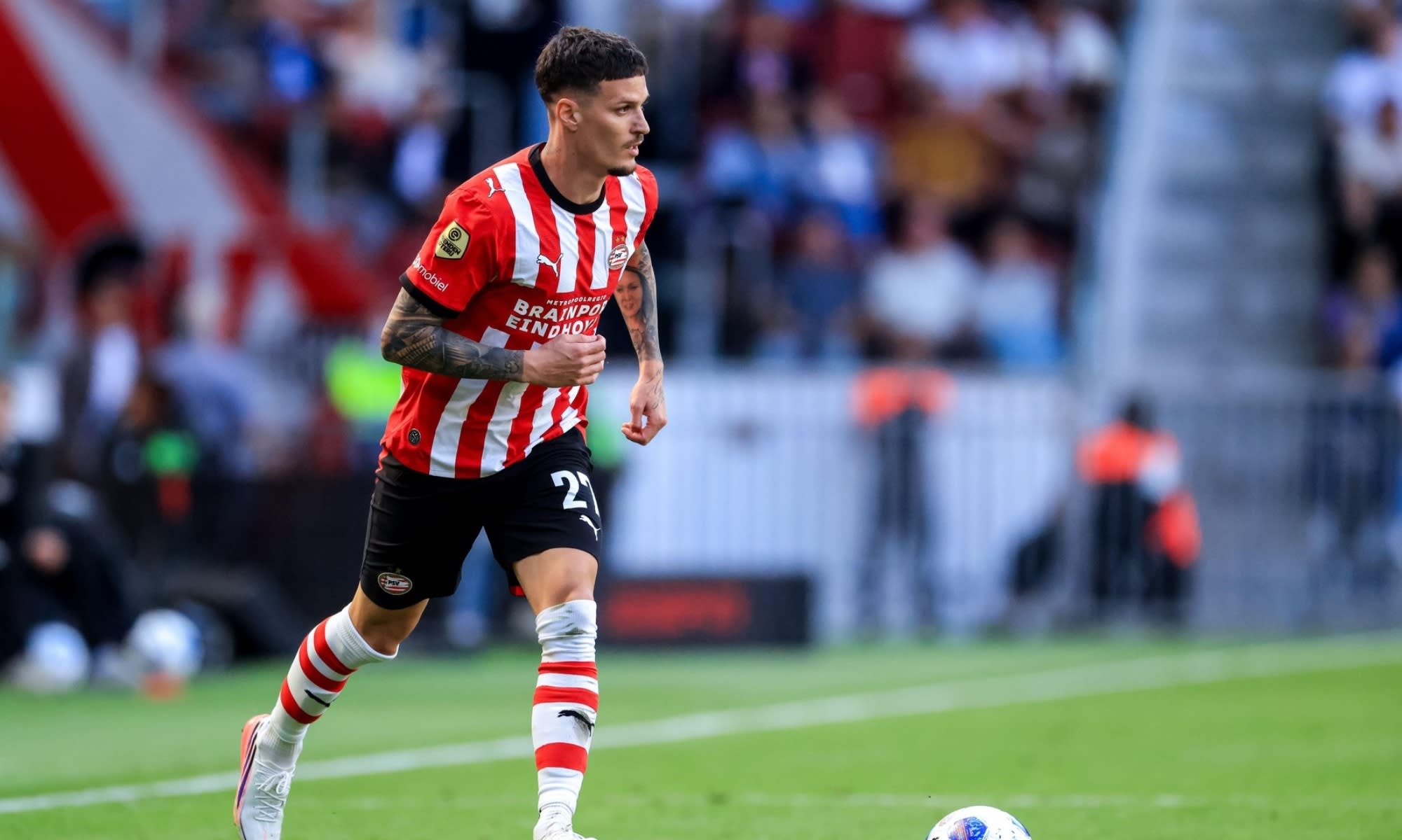 Transferul ratat al lui Dennis Man la Lazio poate compromite sezonul la PSV